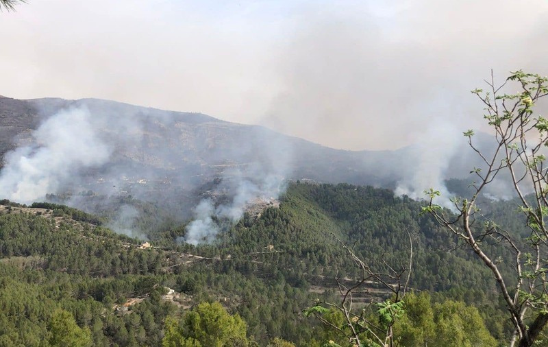 Incendiu masiv de vegetație în estul Spaniei, alimentat de temperaturi anormal de ridicate. 180 de persoane, evacuate