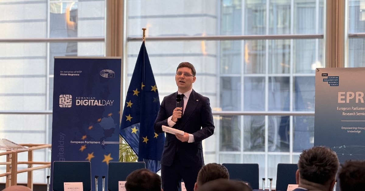 Europarlamentarul PSD Victor Negrescu, în cadrul evenimentului Romanian Digital Day care a avut loc la Bruxelles.