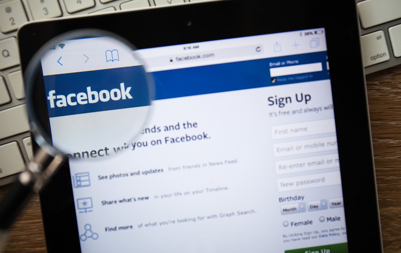 Facebook recunoaște prevalenţa bullying-ului şi a hărţuirii pe platforma sa. Peste 9 milioane de postări și mesaje, eliminate