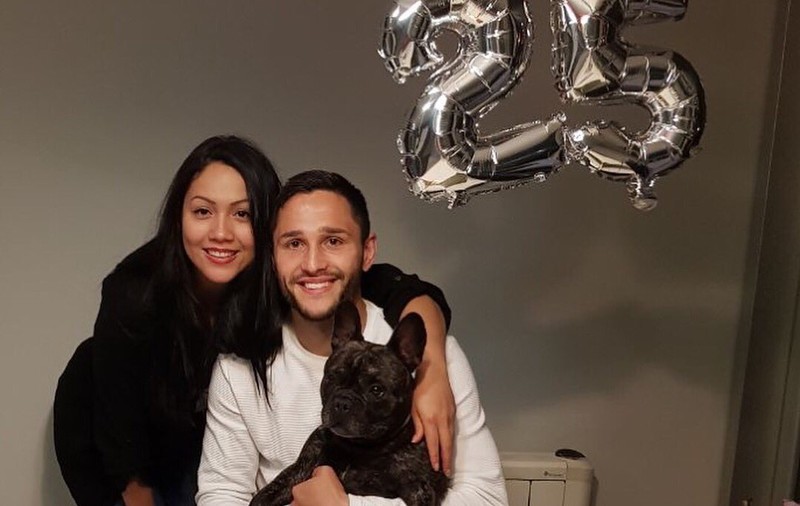 Florin Andone a împlinit 25 de ani. Fotbalistul a petrecut cu iubita și cățelul | GALERIE FOTO