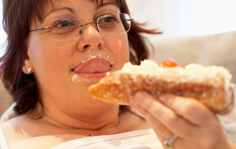 Nu te poţi abţine? Află cum să scapi de poftele alimentare!