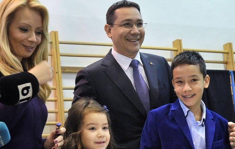 Ce cadou i-a făcut Ponta fiicei sale Irina! Nu îți vine să crezi / FOTO