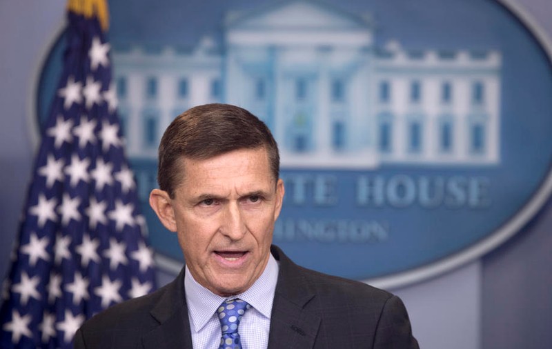 Donald Trump l-a grațiat pe fostul său consilier Michael Flynn, care a mințit FBI-ul cu privire la discuțiile cu ambasadorul Rusiei
