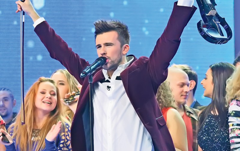 Lucruri neștiute despre Florin Ristei, câștigătorul de la X Factor: Era frumos, rușinos și interpreta roluri de fetițe! EXCLUSIV
