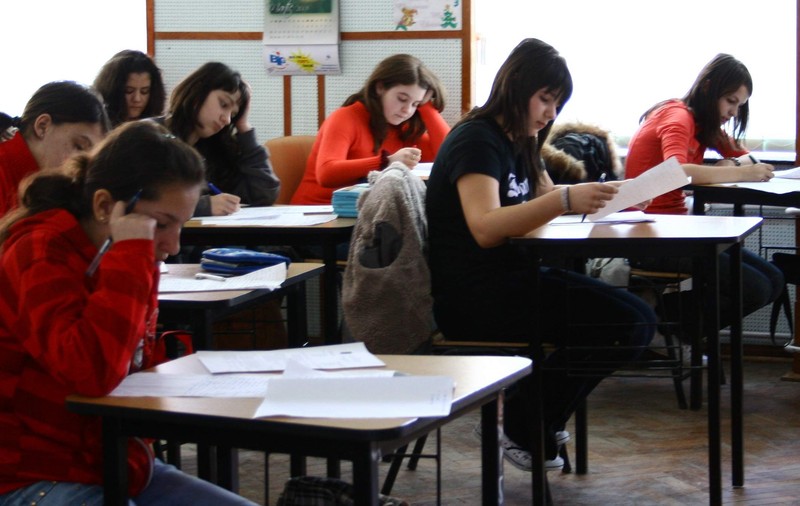 Subiecte Evaluarea Naţională 2015. Elevilor le-a picat basmul