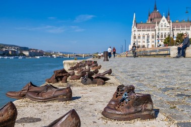 Memorialul „Pantofi pe malul Dunării” din Budapesta | Foto: Profimedia