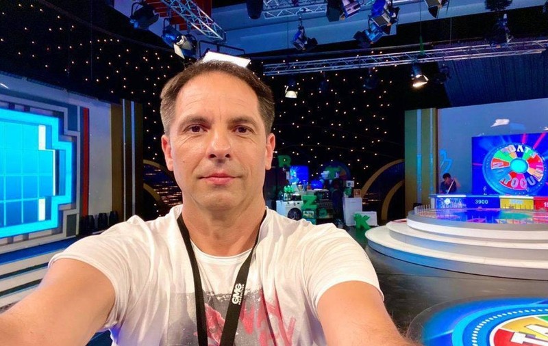 Dan Negru a dezvăluit cum și-a cunoscut soția. Cei doi sunt împreună de 15 ani. „E de ajuns să te uiți la mine, o haimana pe care Codruța o suportă”