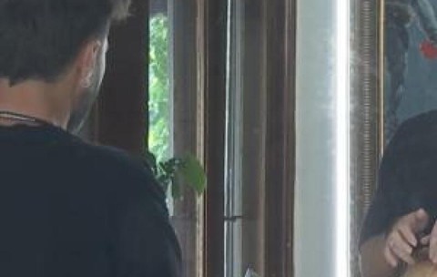 "Ai făcut o facultate să te faci frizer?”. Răspunsul care i-a schimbat viața
