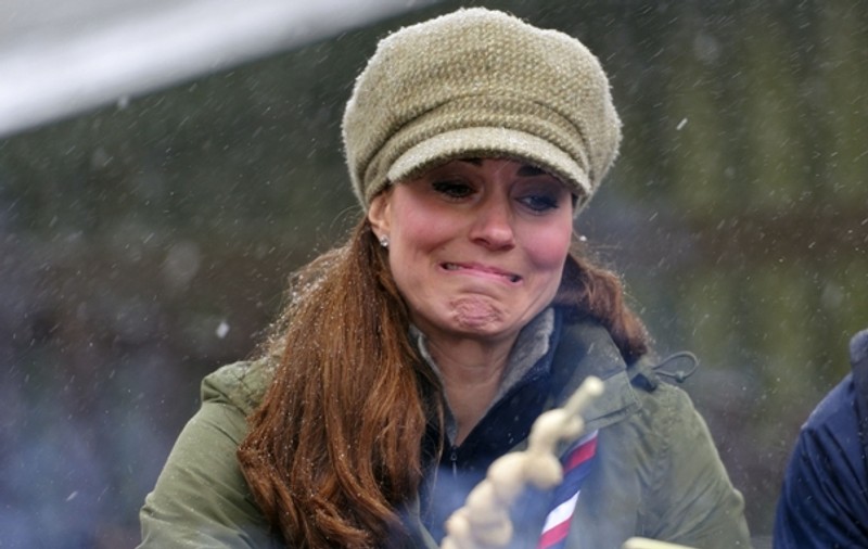 BOMBĂ! Kate Middleton se MUTĂ la PĂRINȚI! Vezi ce a făcut-o să ia această DECIZIE!