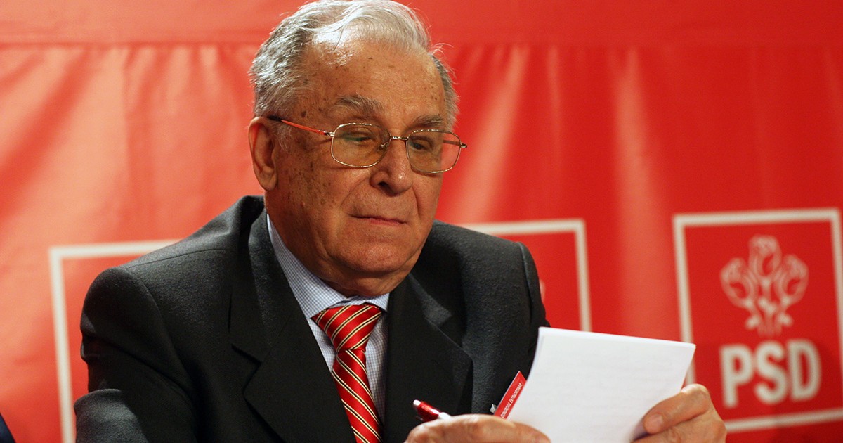 20.08.2010: Fostul președinte al României, Ion Iliescu, vorbește la Congresul Național al Partidului Social Democrat.