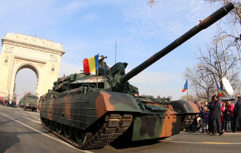 Exerciții demonstrative ale Armatei și concerte, duminică, în Capitală, de Ziua Forțelor Terestre