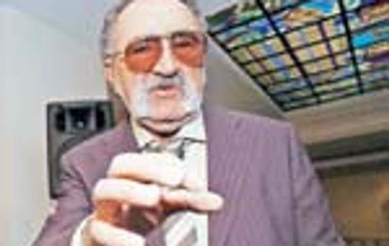 Tiriac vrea garzi inarmate