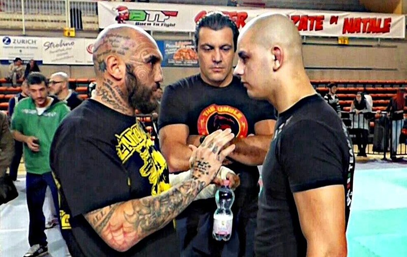 Alex Celotto, cel mai tatuat luptător din MMA-ul italian, exemplu pentru Iurie Lapicus