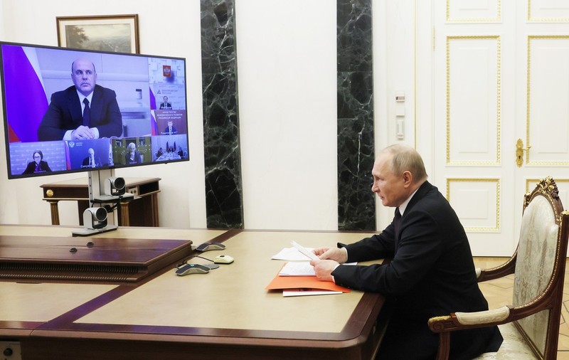 Putin spune că sancțiunile împotriva Rusiei provoacă o criză economică globală: „Autorii lor au lovit în bunăstarea propriilor cetățeni"
