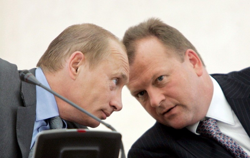 Vladimir Putin a fost suspendat de Marius Vizer din funcția de președinte al federației internaționale de judo