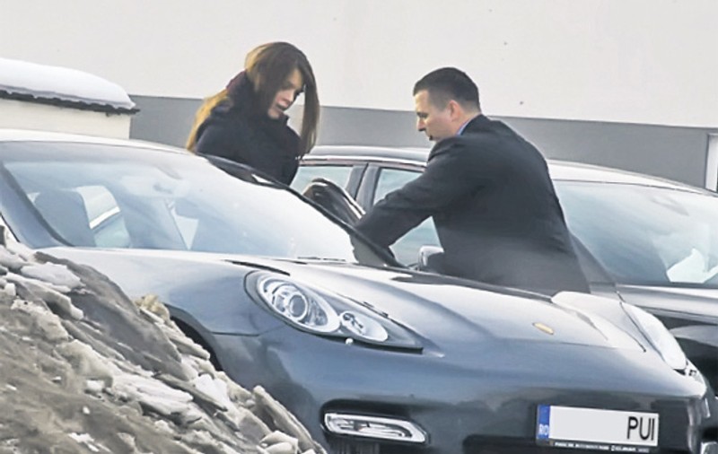 Alina Borcea se pregăteşte de naştere la un centru de înfrumuseţare