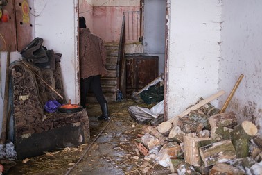 Intrare în blocul în care locuiesc cei doi ciobani