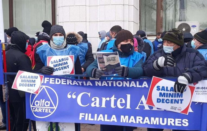 Cartel Alfa, proteste la Ministerul Finanţelor. Revendicările sindicaliştilor: ”salariu minim decent” şi ”pensii echitabile”