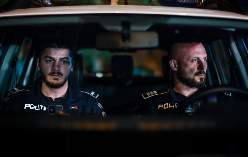 Premieră pentru România. Serial în care joacă polițiști români, filmat pe străzile din București