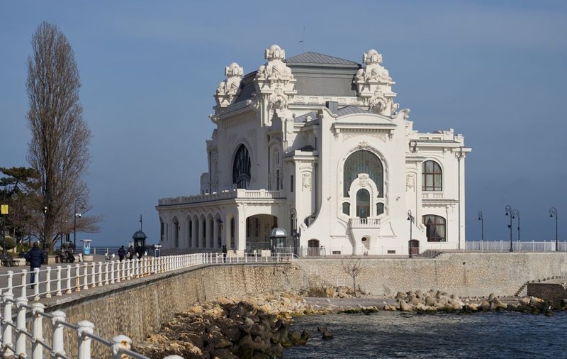 Cât costă cazarea de 1 mai 2026 la mare și la munte. Cele mai căutate zone din România în această perioadă a anului