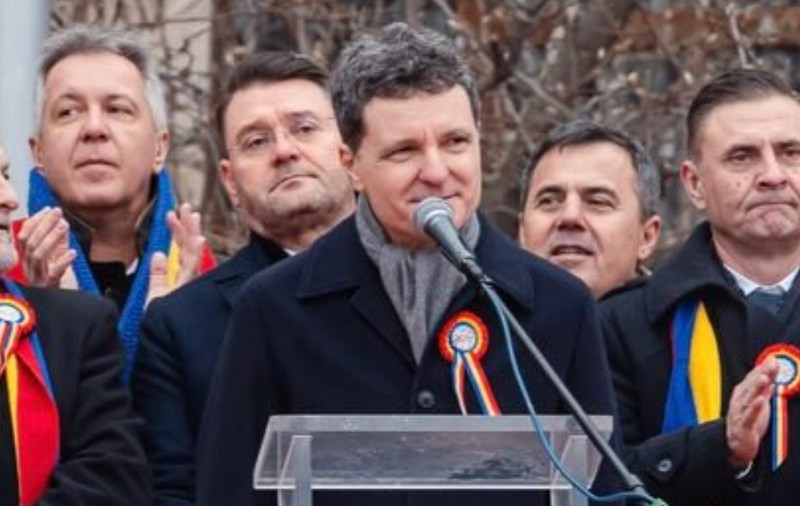 Președintele Nicușor Dan, huiduit la Iași până și la imn și „Tatăl nostru”: „Ce se întâmplă după? Cei care fluierați, aveți un proiect?”