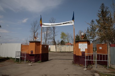 Tabăra de la Siret găzduiește acum 38 de refugiați