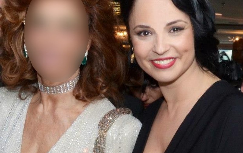 Andreea Marin Bănică, la brațul uneia dintre cele mai mari DIVE ale LUMII! FOTO