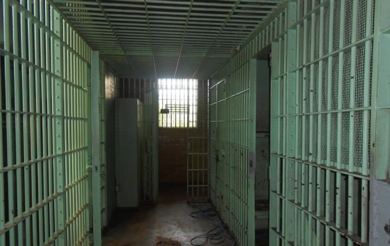 Trei clădiri ale Penitenciarului Poarta Alba au fost evacuate pentru că nu mai prezintă siguranţă