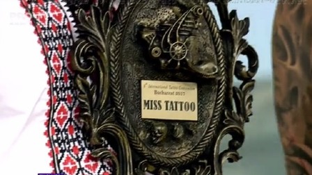 Roxana Vancea a fost desemnată Miss Tattoo 2017. Vedeta a mai bifat un tatuaj pe corp