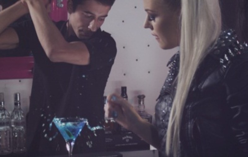 PREMIERĂ LIBERTATEA.RO | Un ”Cocktail” de energie in cel mai nou videoclip DJ Sava