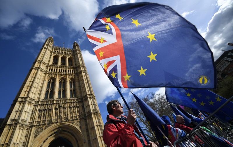 Marea Britanie se pregătește să participe la alegerile europarlamentare din mai. S-a stabilit ziua alegerilor