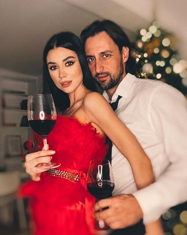Anunțul făcut de soția lui Denis Ștefan, după aproape 12 ani de căsnicie. „Contează foarte mult în viața de cuplu”