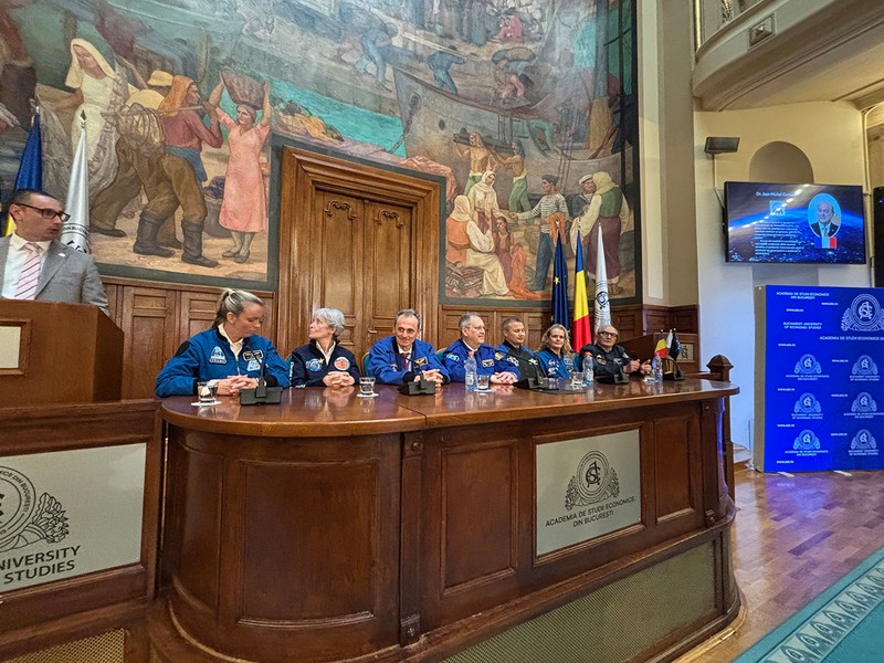 Ceremonia „45 de ani de la zborul lui Dumitru Prunariu în spațiul cosmic”