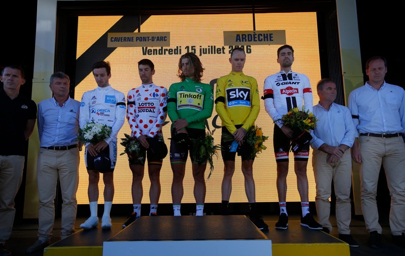 Tom Dumoulin a câștigat etapa a 13-a din Turul Franței. Chris Froome s-a distanțat. Ce au decis organizatorii