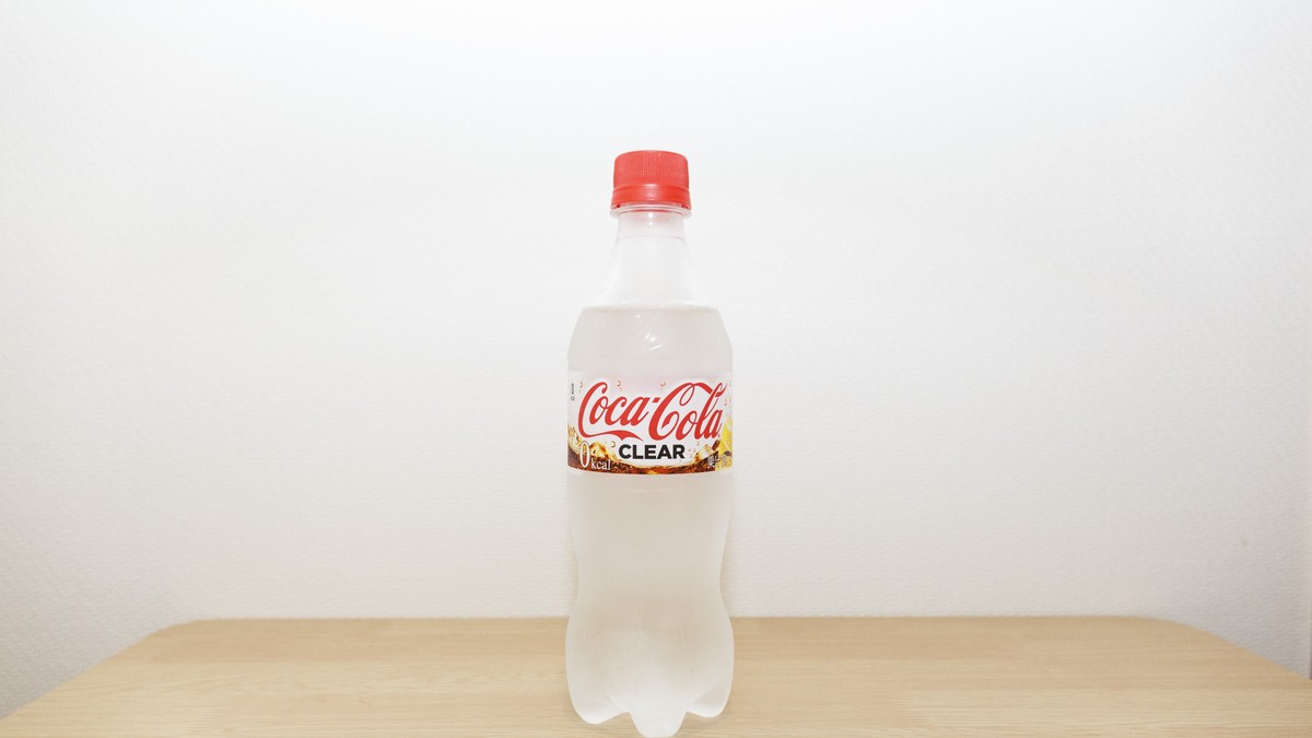 Coca-Cola a lansat o băutură transparentă, fără calorii, în Japonia