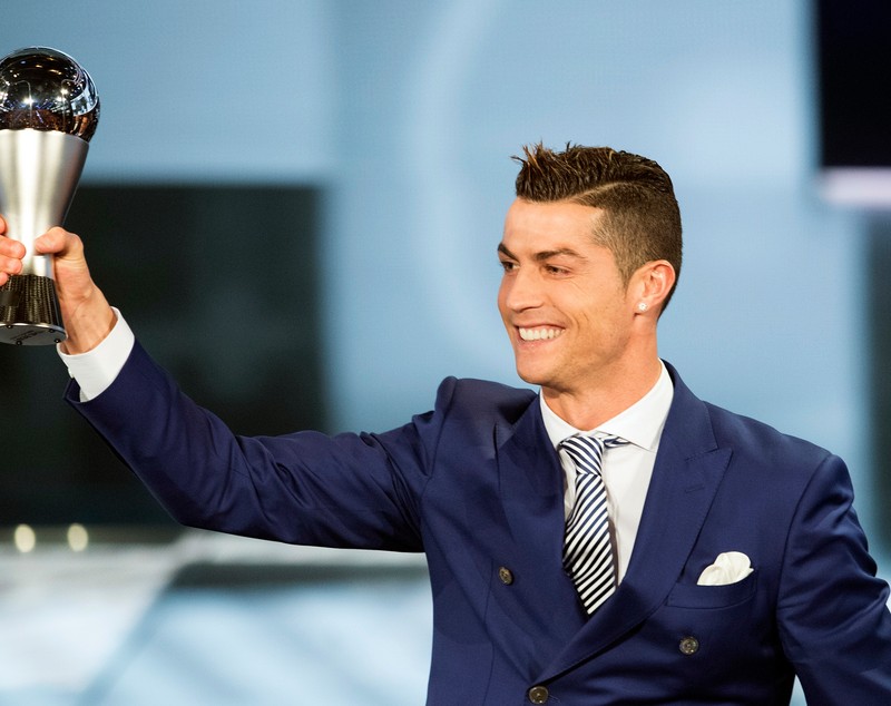 Gala ”The Best FIFA Football Awards 2016” . Cristiano Ronaldo a luat premiul cel mare și a râs de rivalii de la Barcelona | GALERIE FOTO