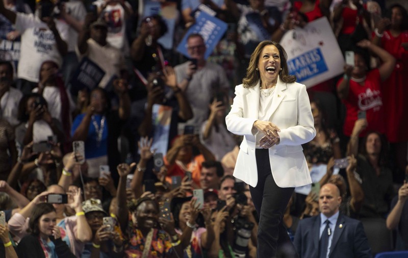 România a fost menționată de Kamala Harris în mult așteptata confruntare cu Donald Trump