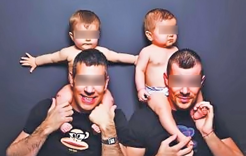 Ups! Mami şi tati sunt… bărbaţi
