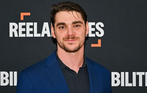 AJ Mitte