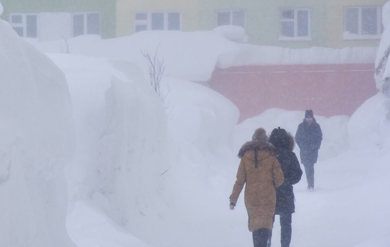 Mii de oameni au stat 10 zile fără căldură, la -50 de grade Celsius, după ce cazanele centralei termice s-au defectat, în Iakuția: „Epoca de gheață”