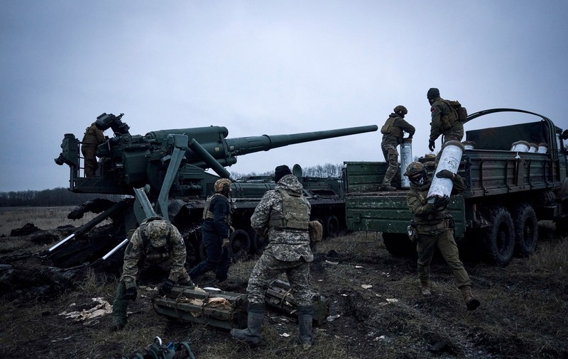 Ucraina exclude un armistițiu de sărbători și avertizează că Rusia vrea să transforme războiul într-o „confruntare prelungită”