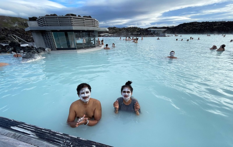 Un resort geotermal din Islanda a fost închis în urma unei serii de sute de cutremure. Autoritățile se tem de o erupție vulcanică