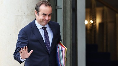 premier-francez-sebastien-lecornu-dat-demisie-27-zile-numire-intrat-istorie