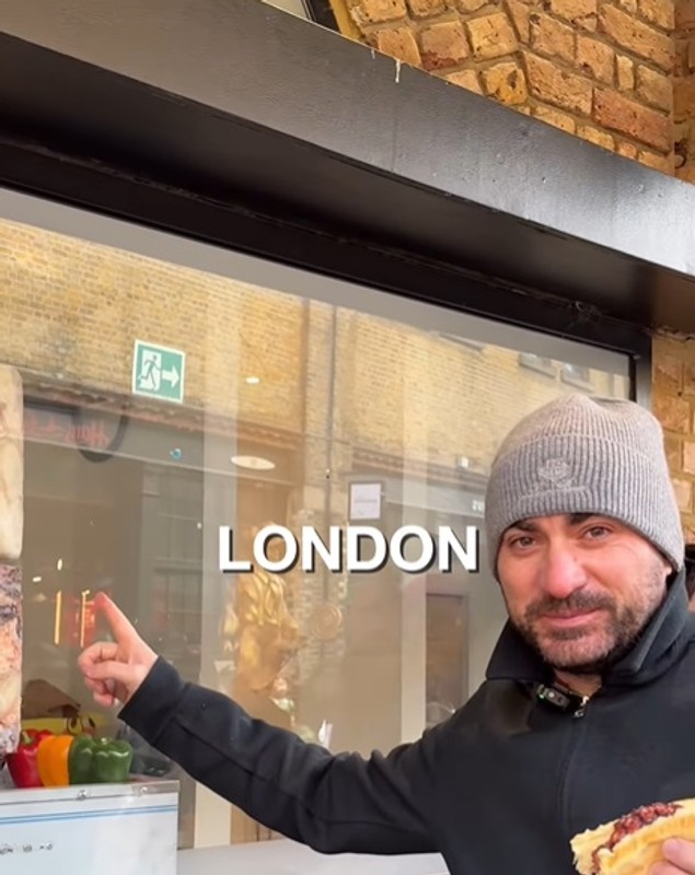 Coadă la restaurantul lui Pescobar de la Londra. Ce preparate s-au înghesuit să testeze românii stabiliți în Marea Britanie