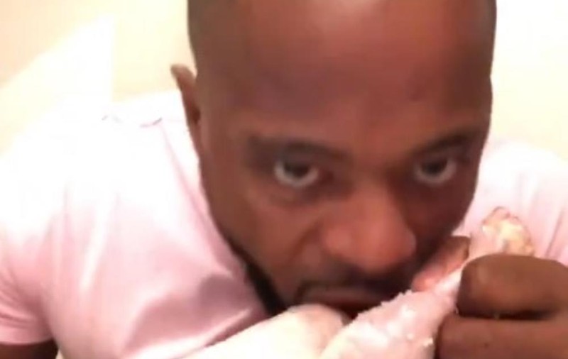 Cum se comportă Patrice Evra cu un curcan de Ziua Recunoștinței. Internaționalul francez e amendat pe rețelele sociale / VIDEO