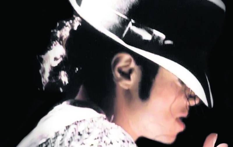 La Toya Jackson: «Michael era controlat mental»