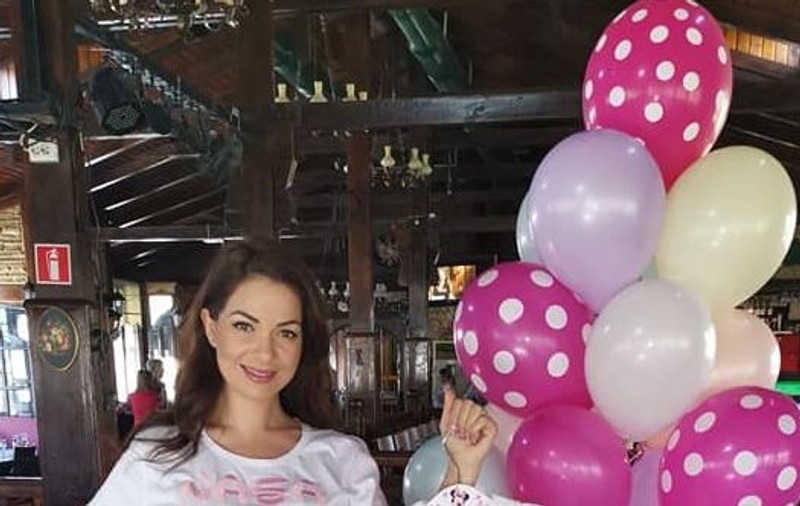 Deea Maxer are o sarcină cu probleme. "Mănânc lămâile ca pe mere"
