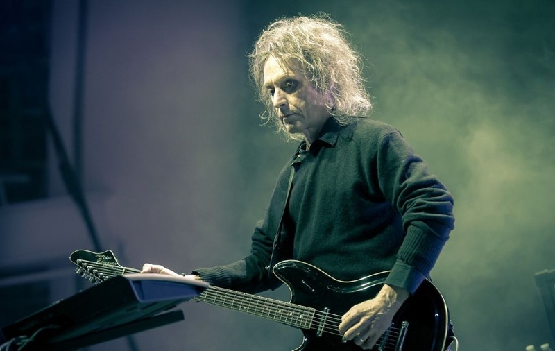 Perry Bamonte a murit. Chitaristul și claviaturistul trupei rock The Cure avea 65 de ani