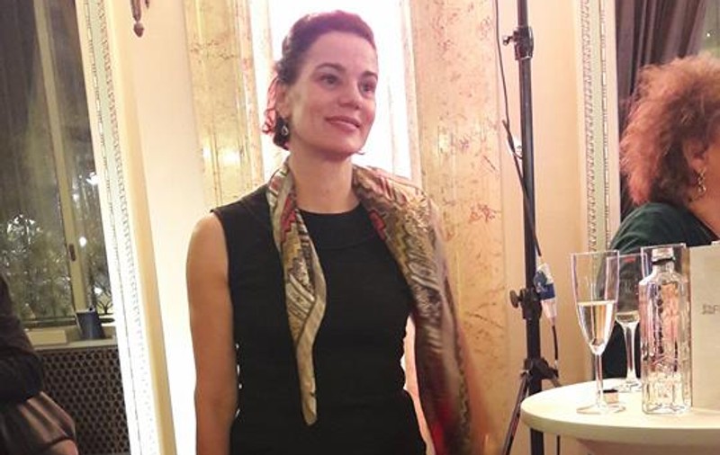 EXCLUSIV/ Maia Morgenstern a învățat secretele echilibrului de la tatăl ei. A început lecțiile de yoga la 5 ani