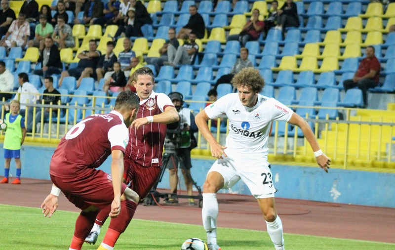 Liga 1, etapa a 16-a: CFR Cluj - Gaz Metan Mediaș 0-0. Eliminată din Cupa României, trupa lui Dan Petrescu o ia la vale și în campionat